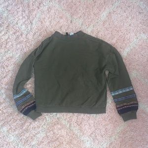 Snitched Green Long Sleeve Pull Over